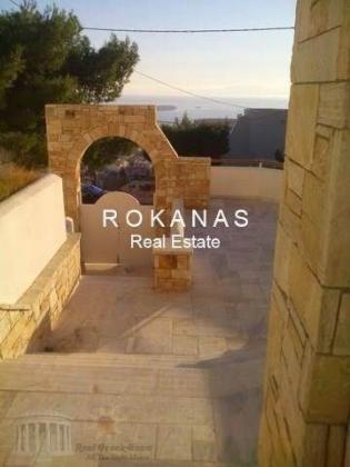 LUXURY VILLA FOR SALE IN THE SUBURB OF ATHENS