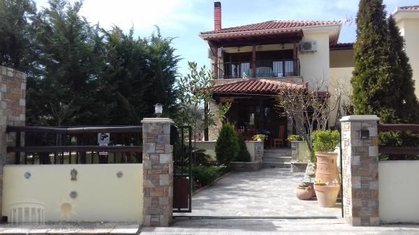 Traditional house in Pelion, Platanidia